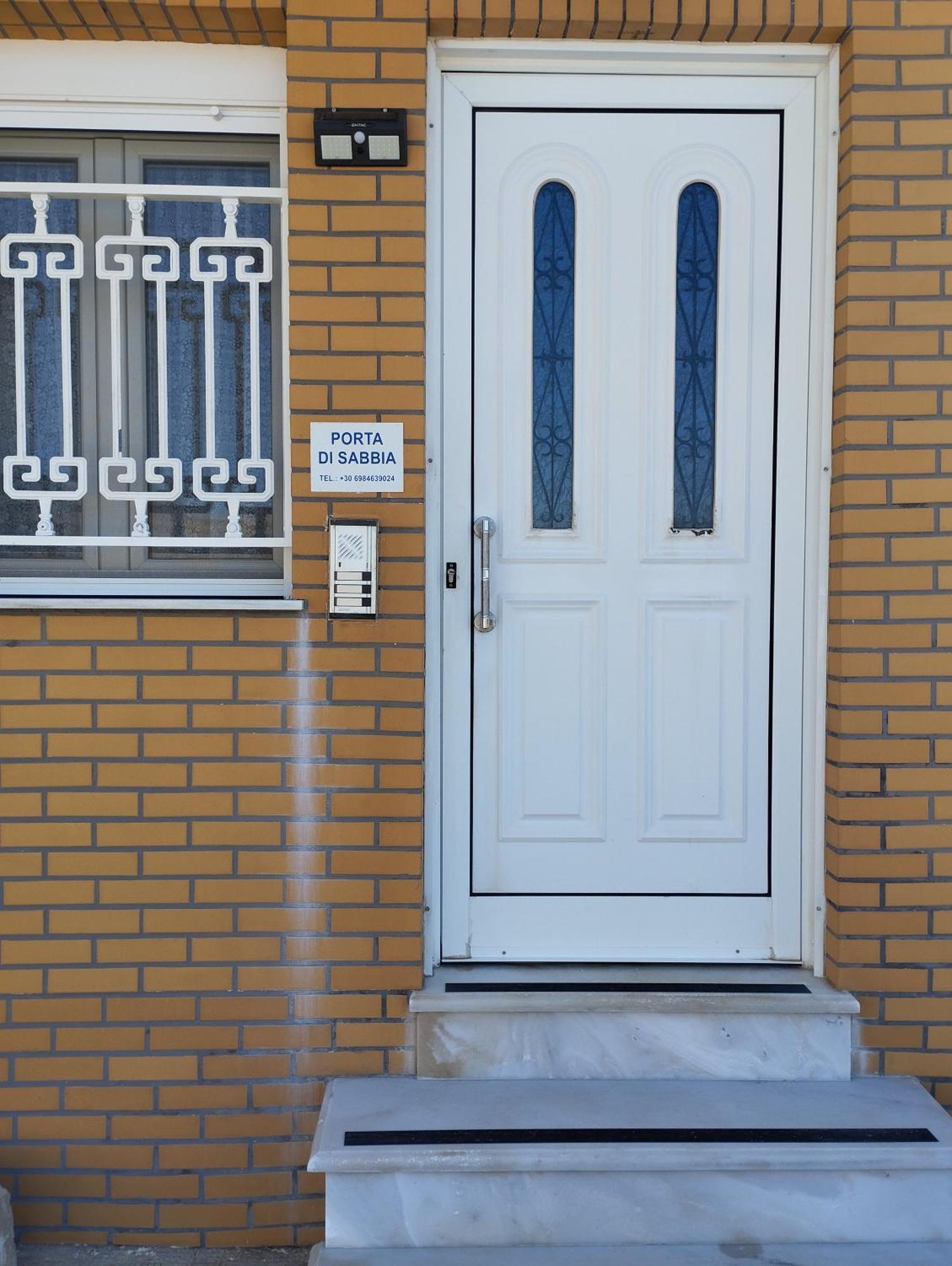 Porta Di Sabbia In Koum Kapi * Khania